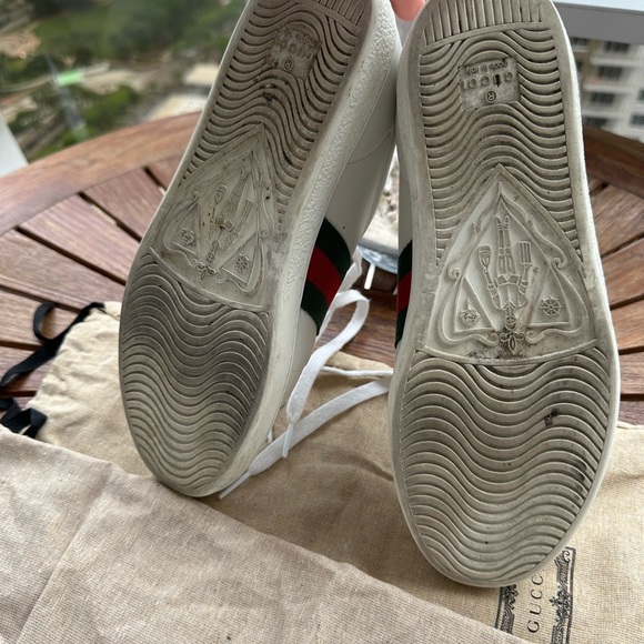 GUCCI WOMEN'S ACE SNEAKER WITH BEE - Picture 11 of 11